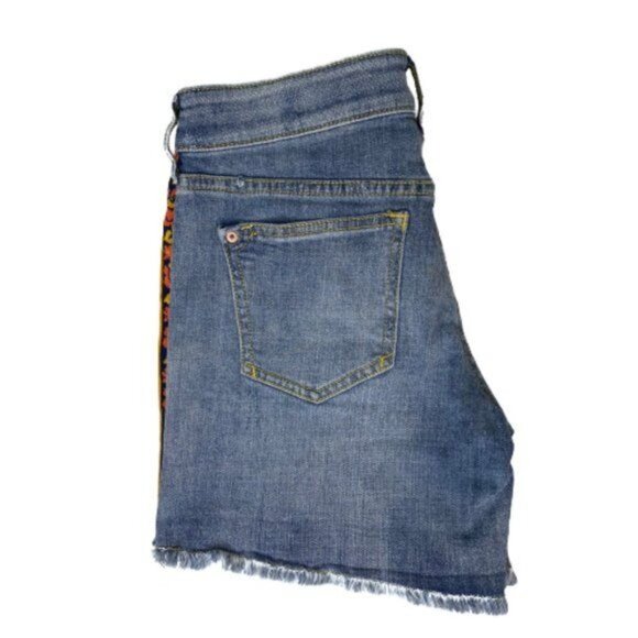 Pilcro Anthropologie Slim Boyfriend Denim Shorts Embroidered Side Taping Size 26 - Picture 9 of 16
